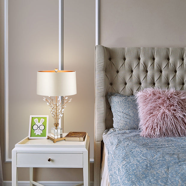Modern Luxury Crystal Simple Decorative Table Lamp Milanforme